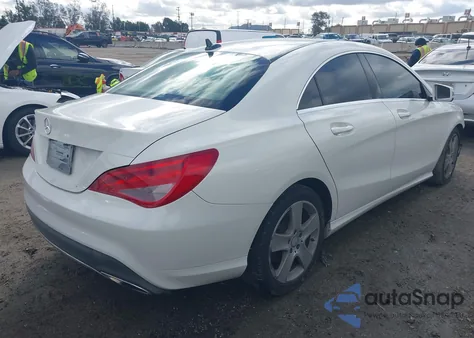 2017 Mercedes-Benz Cla 250 z USA, uszkodzony, nr VIN WDDSJ4EB4HN426253